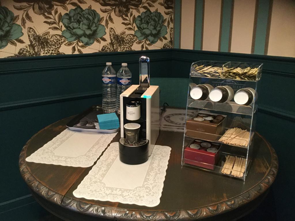 Hotel Du Commerce モントーバン エクステリア 写真