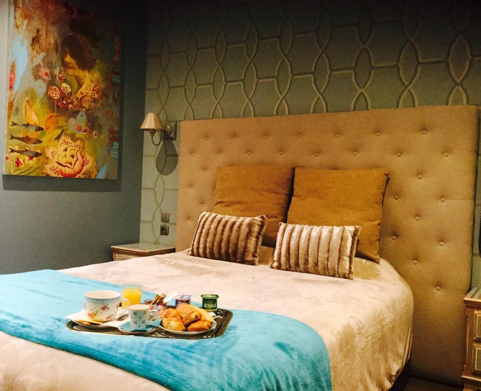 Hotel Du Commerce モントーバン 部屋 写真